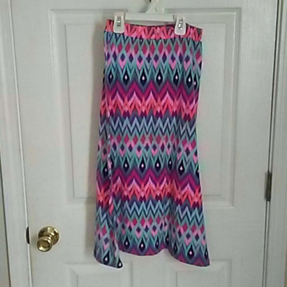 Cherry stix girls long skirt size 10/12